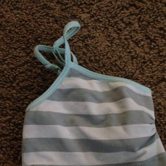 Trainingbra FREEEE!!!! - Picture 2 of 2