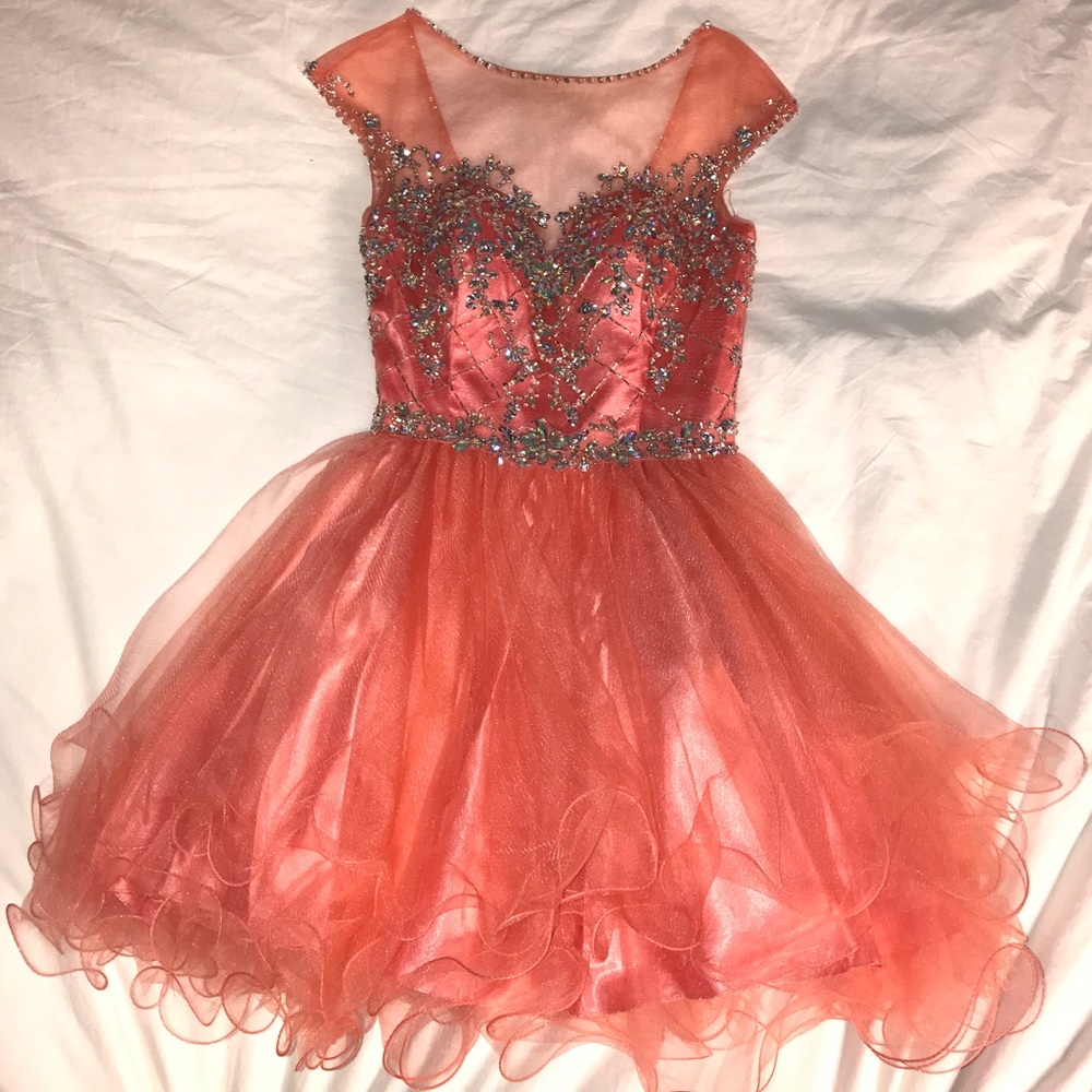 👑Like New HOMECOMING /Formal / Cute Coral Dress👑