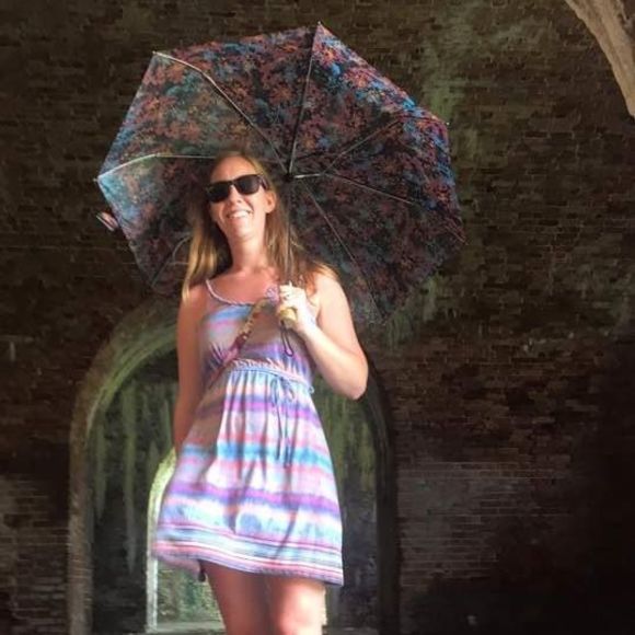 Meet your Posher, Heather - Picture 1 of 1