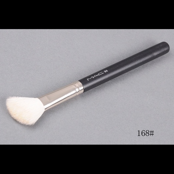 Hey ladies I have the latest Mac cosmetic ! - Picture 3 of 8