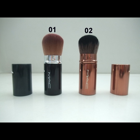 Hey ladies I have the latest Mac cosmetic ! - Picture 6 of 8