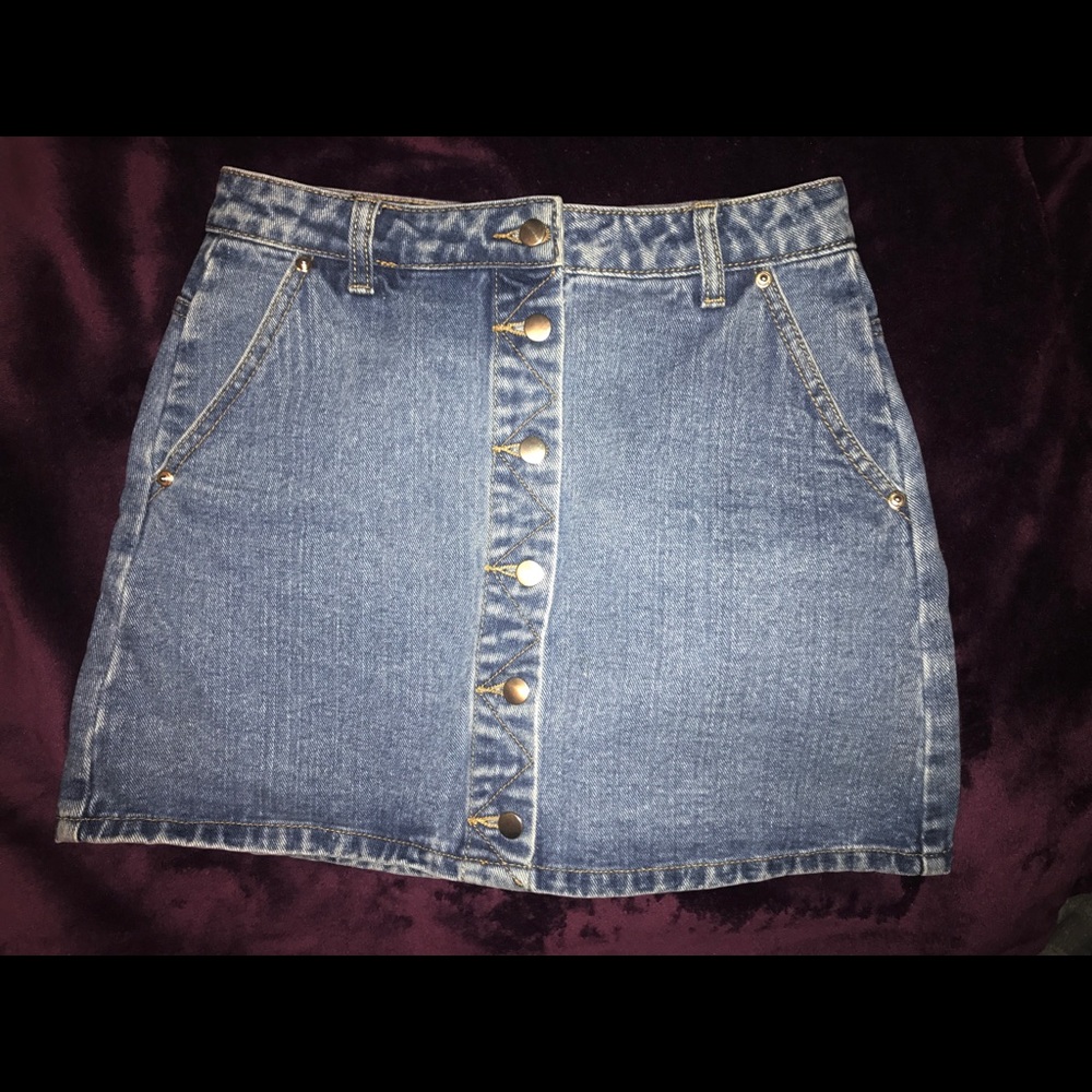 Forever 21 Button Front Denim Mini