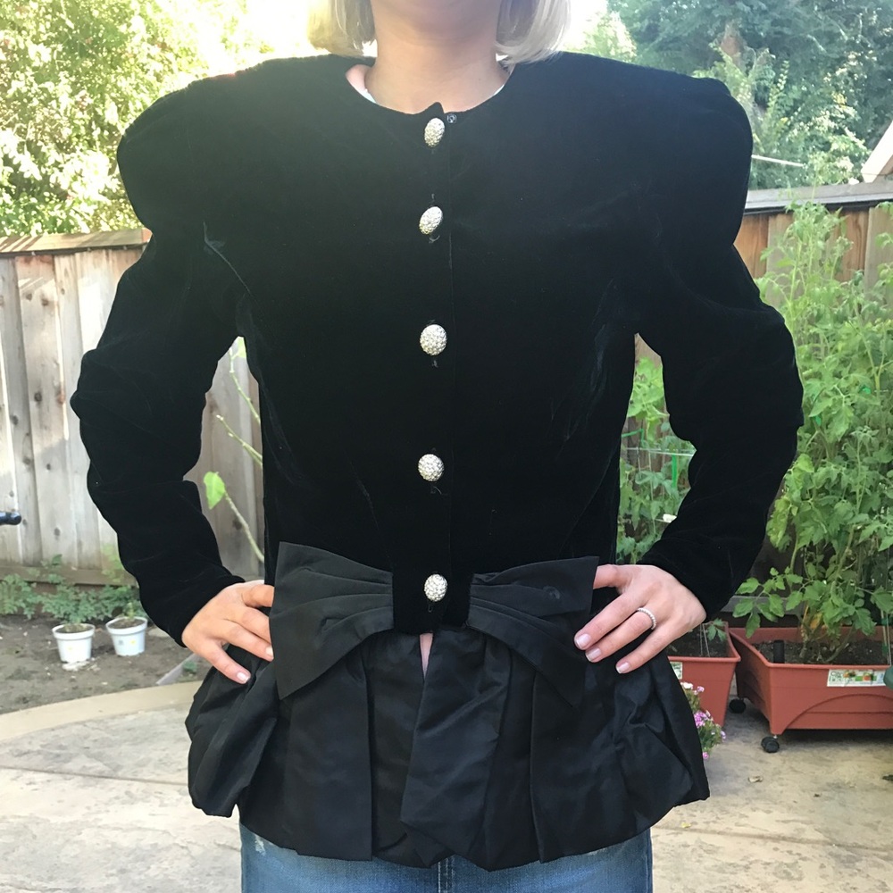 VELVET EVENING peplum BLAZER SIZE 14 black