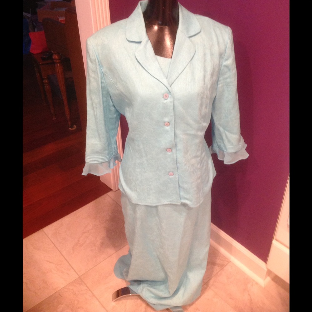 Plaza South Blue Dress and Jacket Set 16