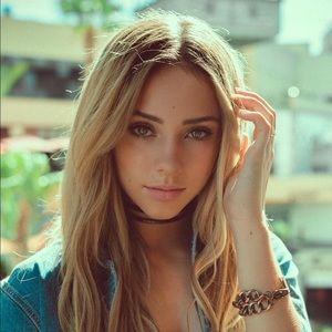 Meet your Posher, Sofia