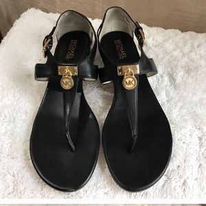 Michael Kors Sandals black leather. Nice!