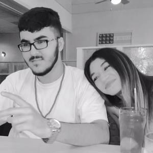 Meet your Posher, Mesbah