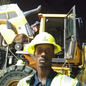 Meet your Posher, Perry