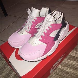 Women's Air Huarache Run