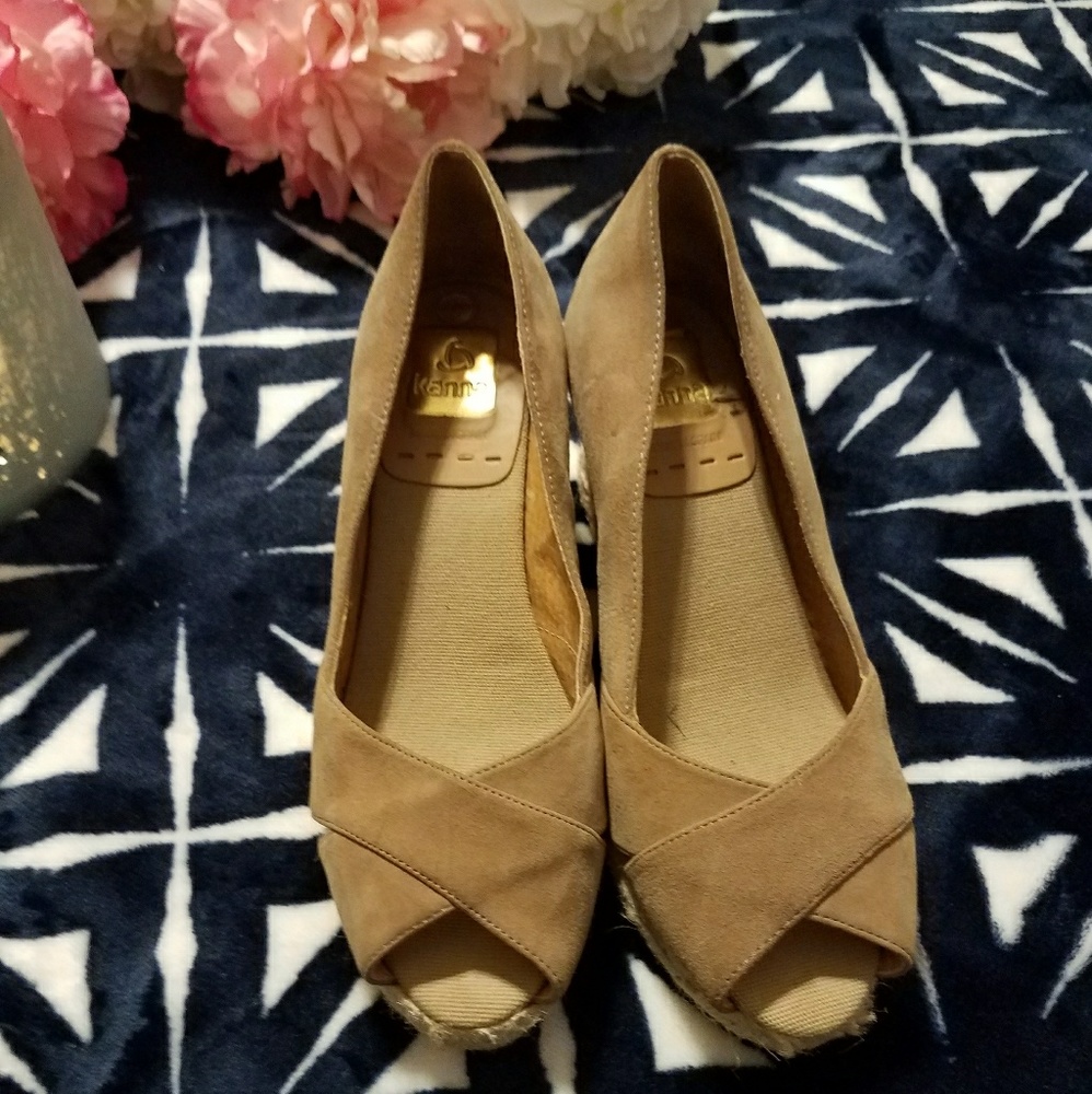 Kanna wedges