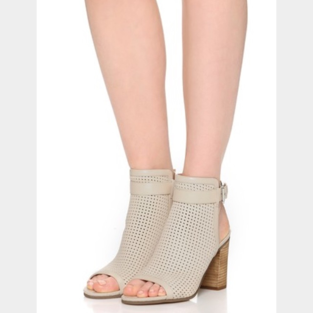 BRAND NEW! Sam Edelman Emmie peep toe booties