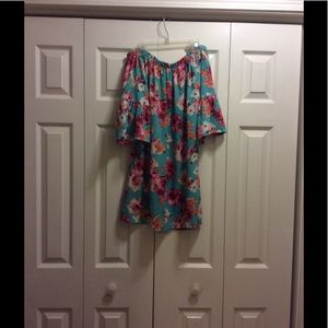 Floral off the shoulder mini dress