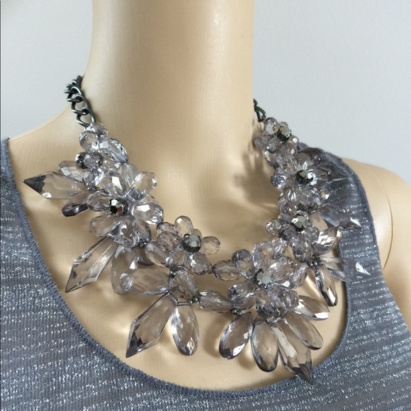 Statement Necklace - Picture 6 of 6