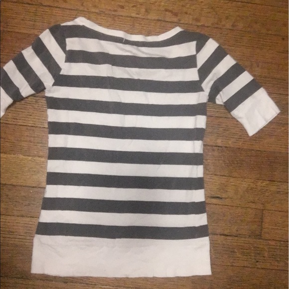 Casual top - Picture 2 of 2