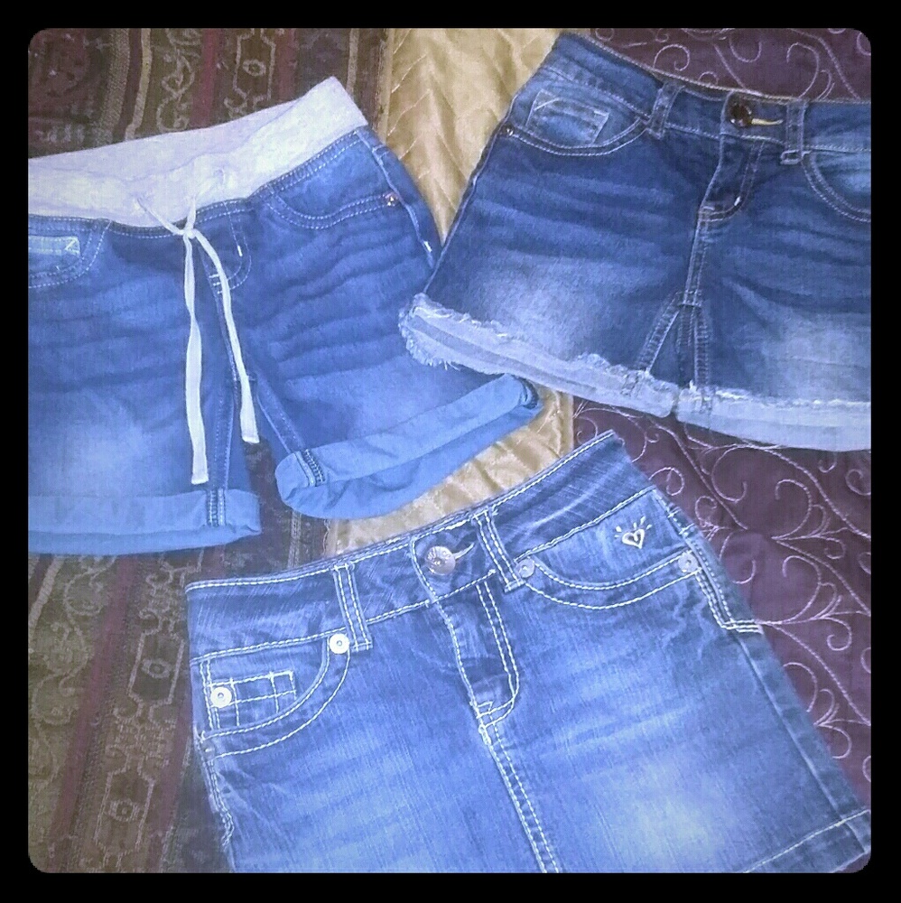 Justice Girls jean shorts/skirt