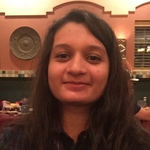 Meet your Posher, Dhara