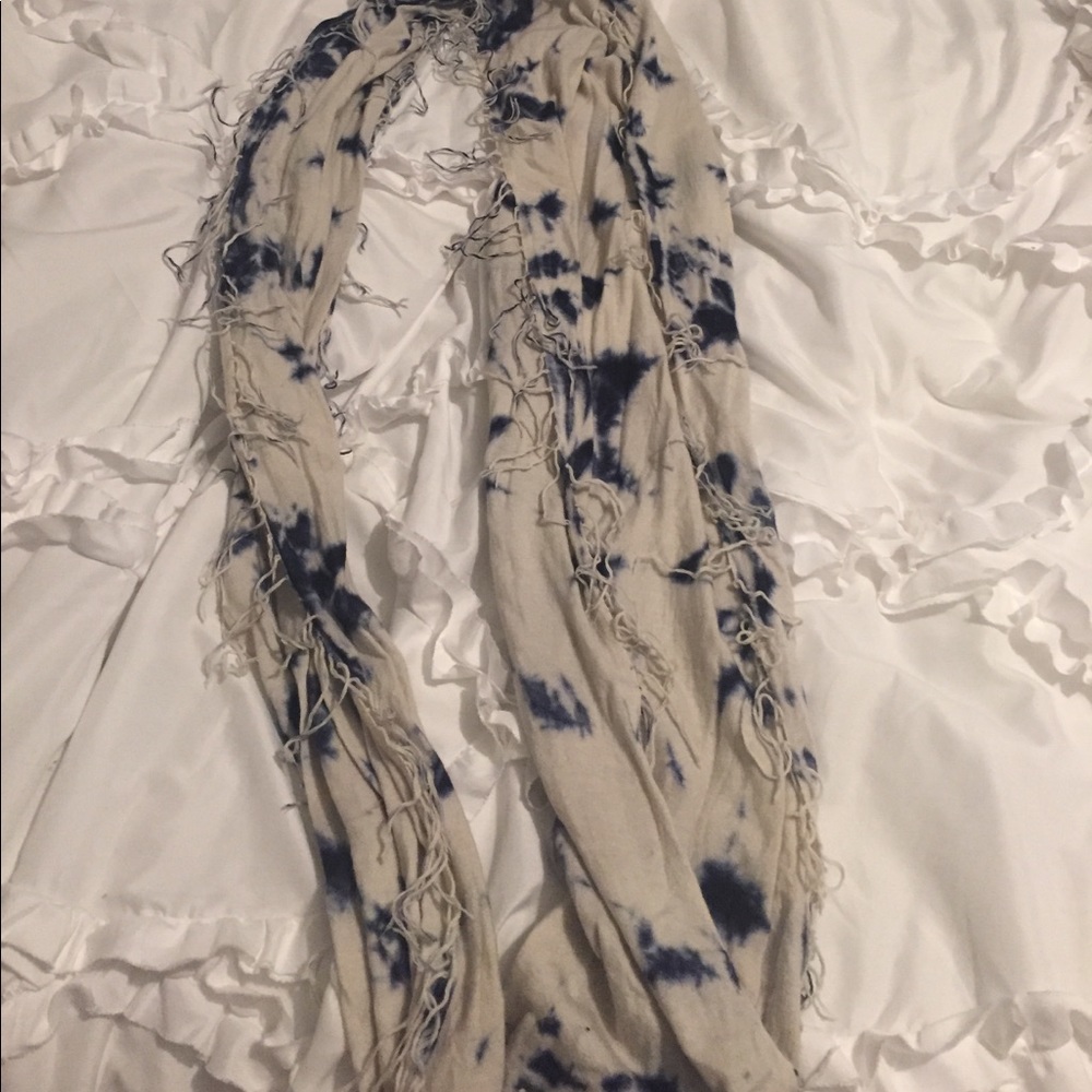 100% Cashmere scarf