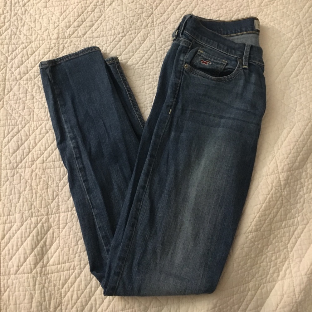Hollister jeans