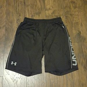 Underarmour shorts