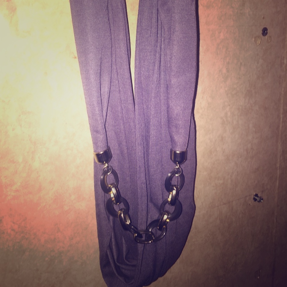 Scarf!