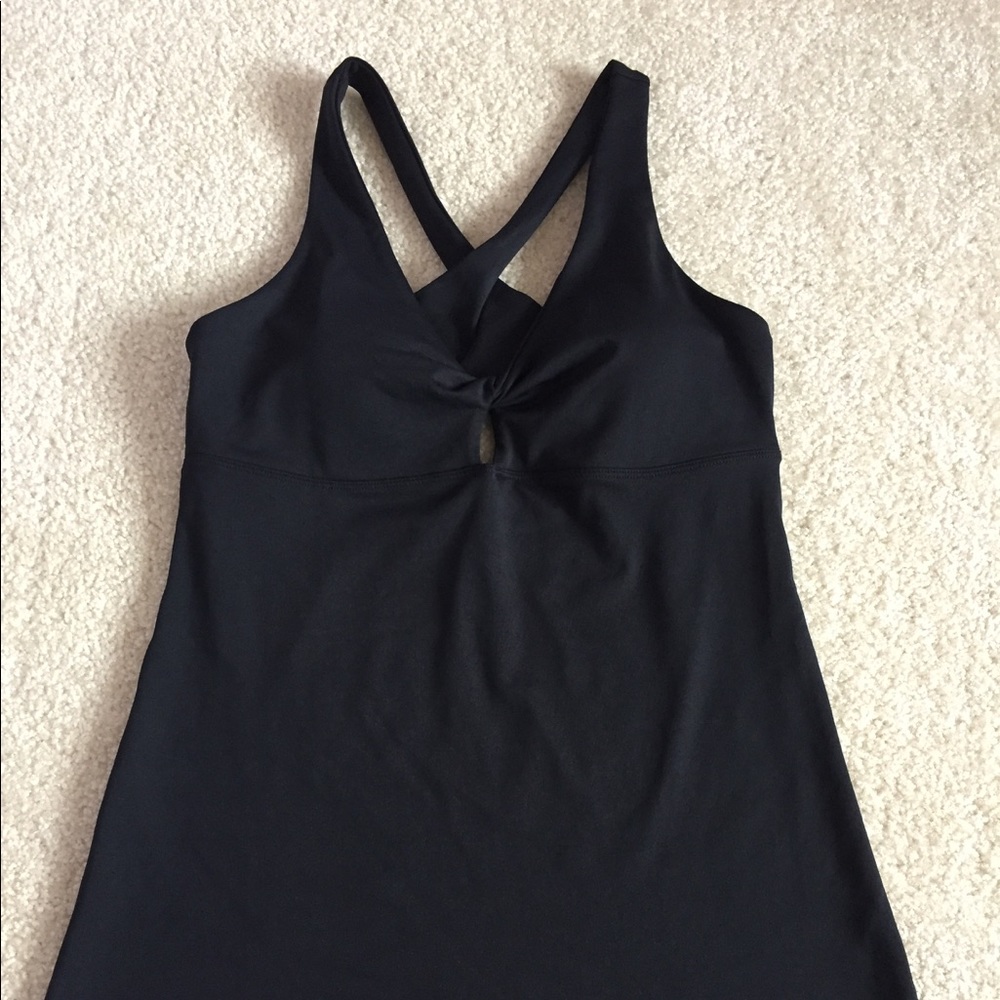 NEW Fabletics Ellie 2 Tank