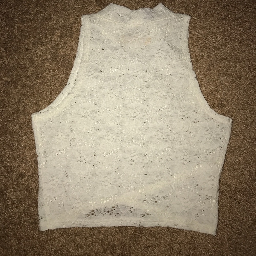 Crop top - Picture 2 of 2