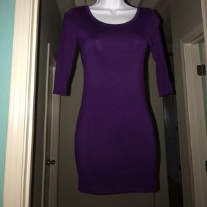 Bodycon dress with cutouts