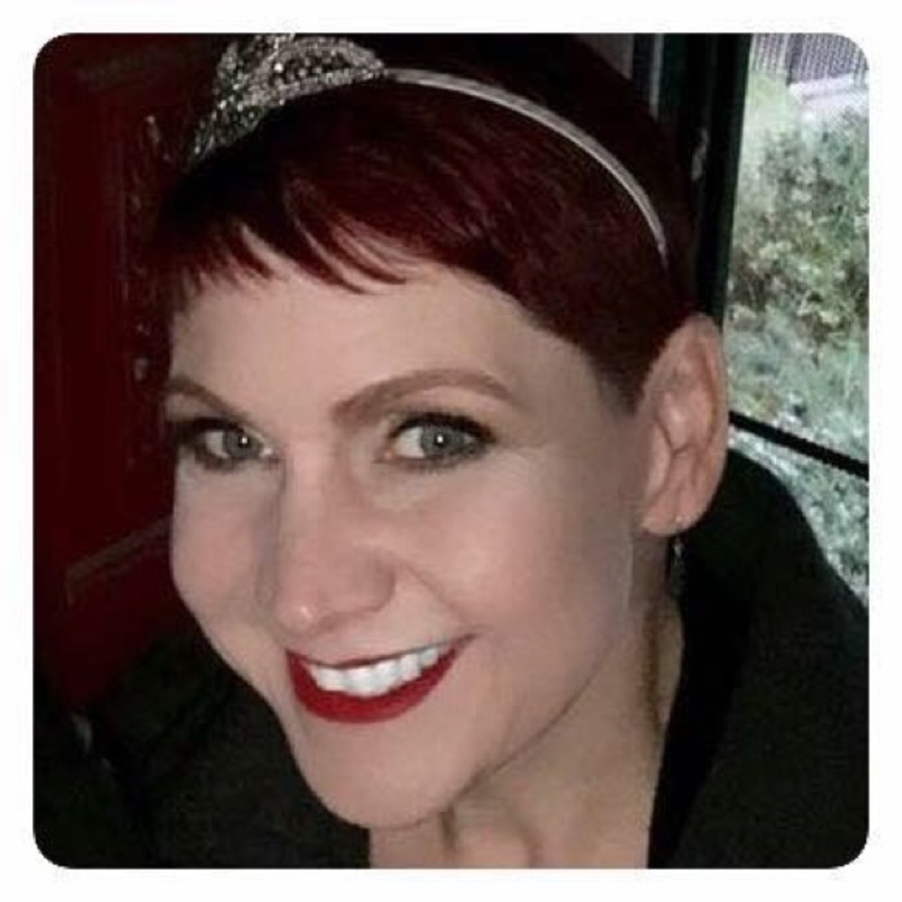 Meet your Posher, Sharon