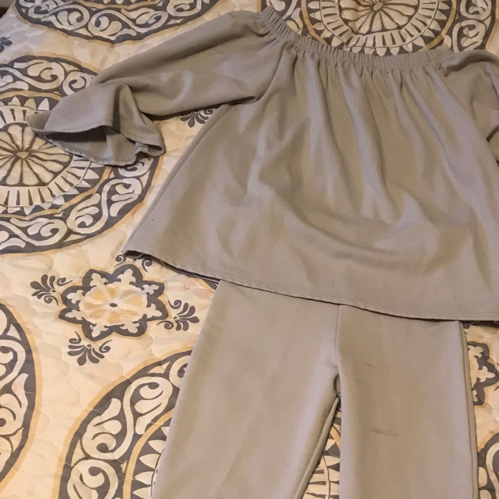 Two piece Gray outfit