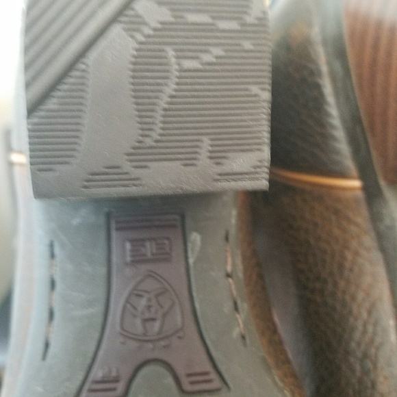 ARIAT WESTERN BOOTS, COWBOY BOOTS 7B - Picture 6 of 8