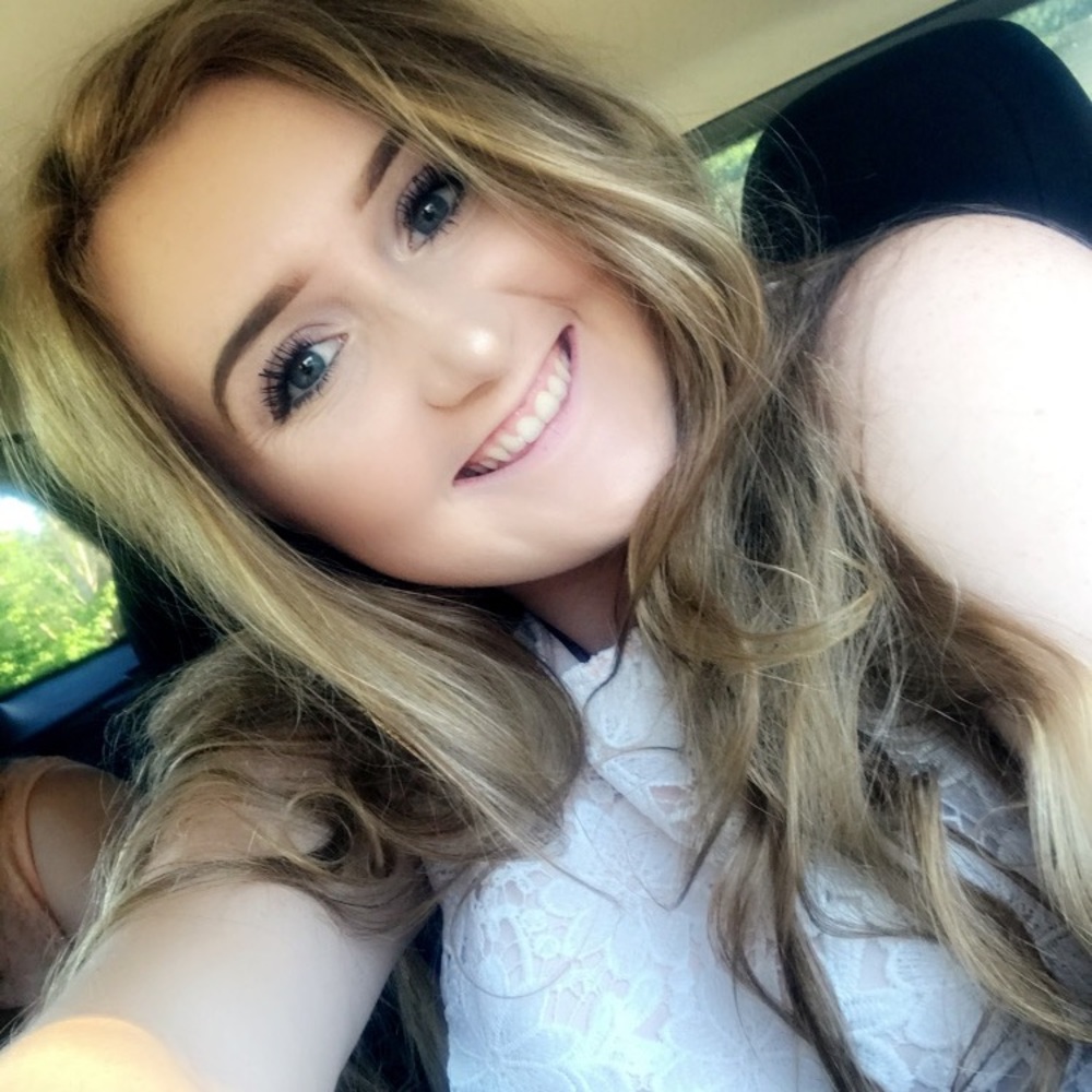 Meet your Posher, Maddie