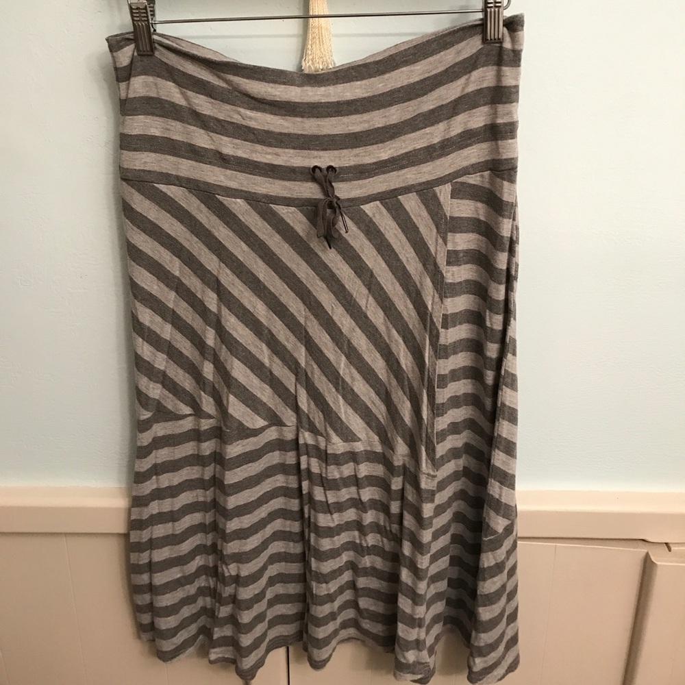 Light gray and dark gray striped skirt