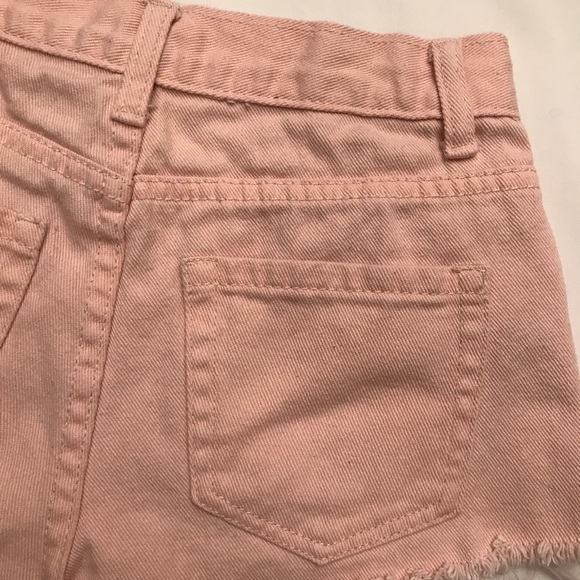Women’s Forever 21 Pink Destroyed Shorts Size 24 - Picture 4 of 4