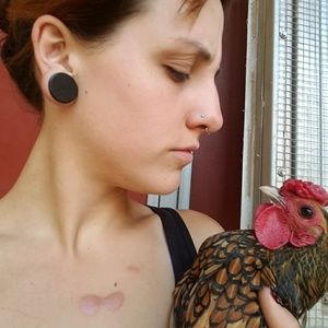 Meet your Posher, Caryn