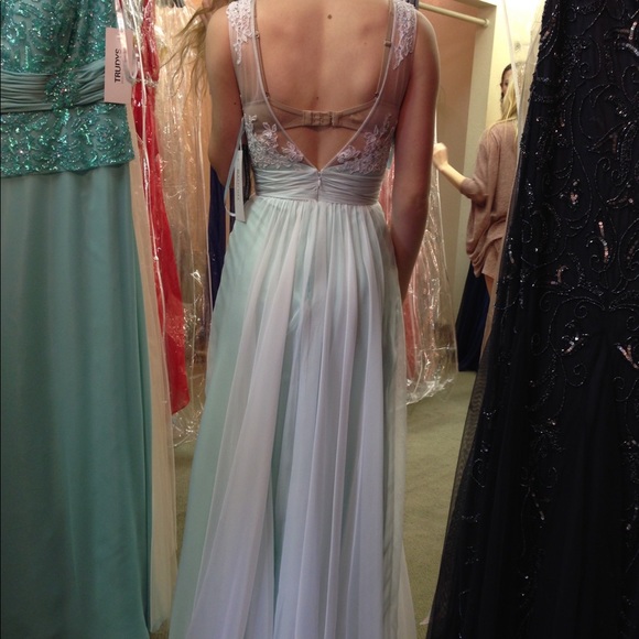La Femme Proms Dress - Picture 2 of 2