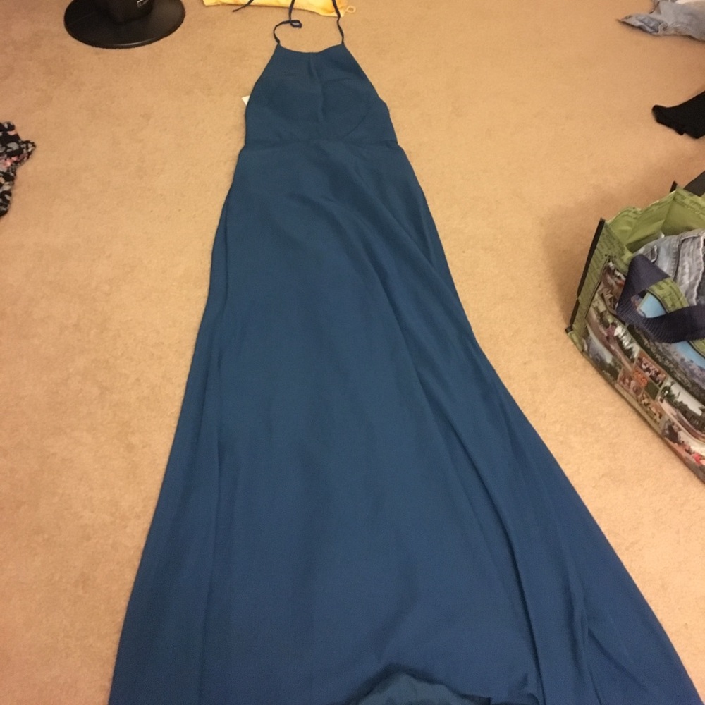 Open back PROM DRESS - Picture 2 of 6