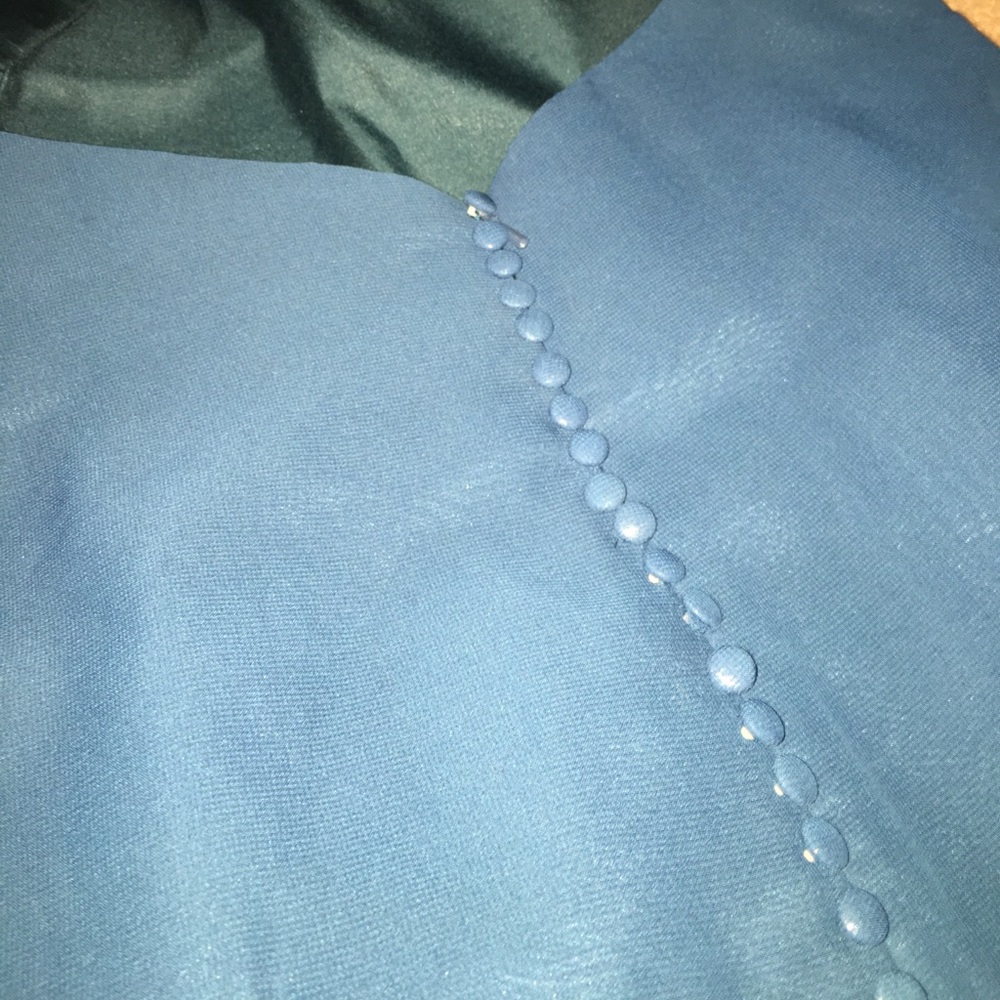 Open back PROM DRESS - Picture 5 of 6