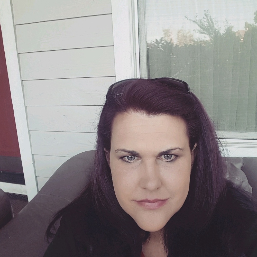 Meet your Posher, Deana