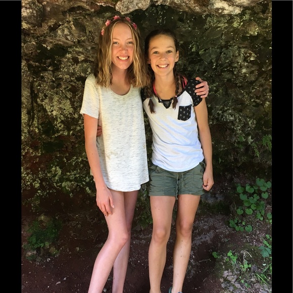 Meet your Posher, Josie - Picture 1 of 1