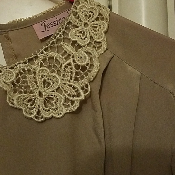 Long Sleeve Elegant Blouse - Picture 2 of 4