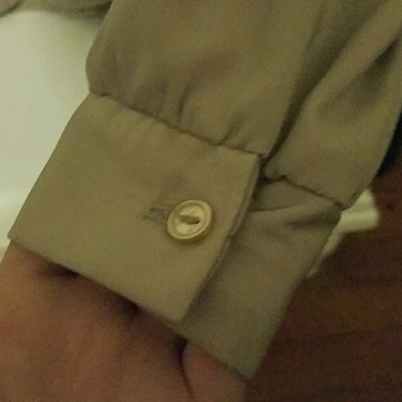 Long Sleeve Elegant Blouse - Picture 3 of 4