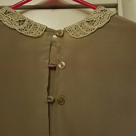 Long Sleeve Elegant Blouse - Picture 4 of 4