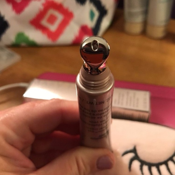 Eye firming cream VOLU-FIRM. MARY KAY. NIB - Picture 2 of 4