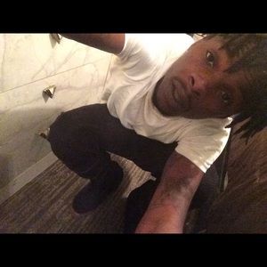 Meet your Posher, Dustin