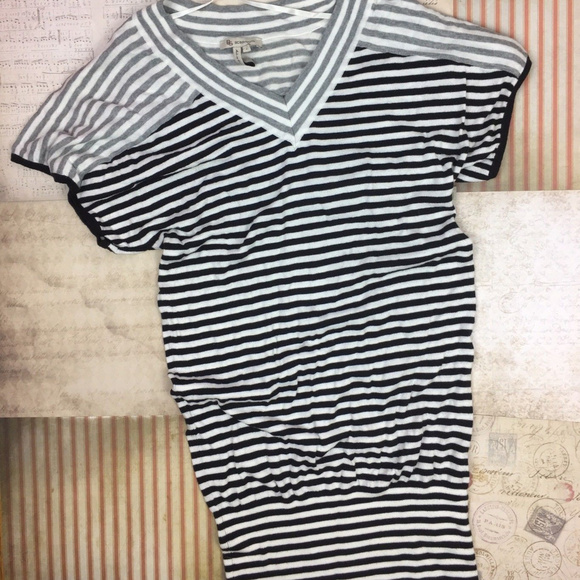 BCBG Generation Tunic Striped V Neck Knit Dolman - Picture 1 of 6