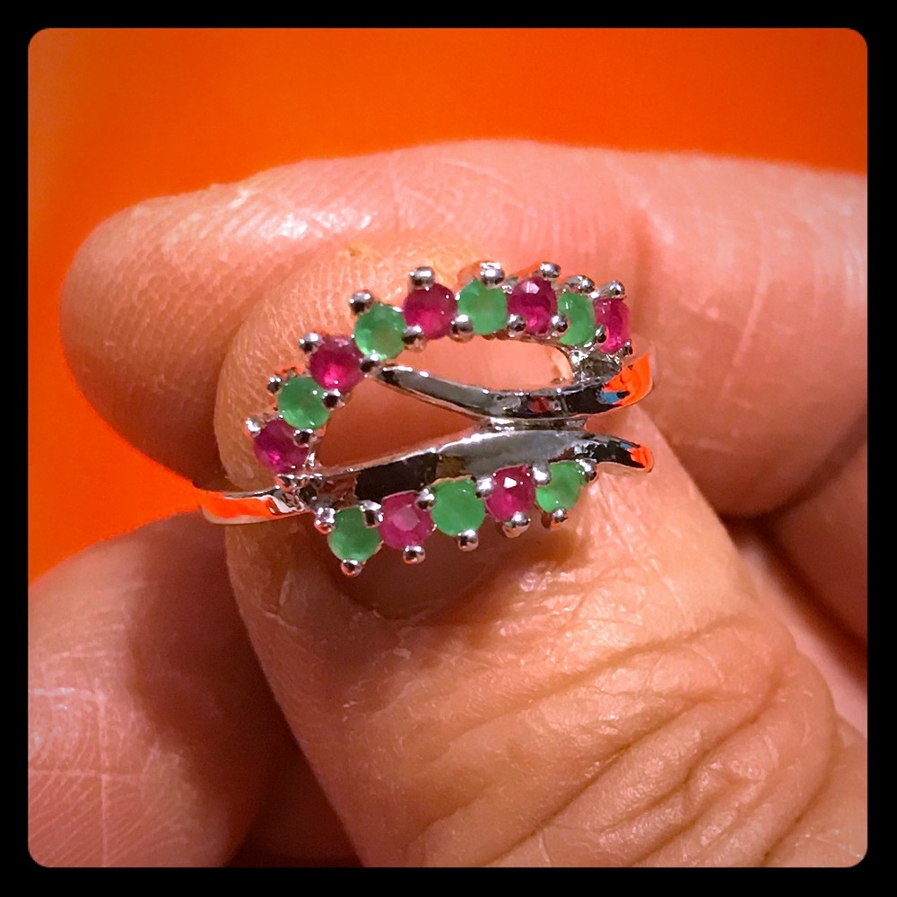 ❤️ Brand New Emerald & Pink Topaz Ring