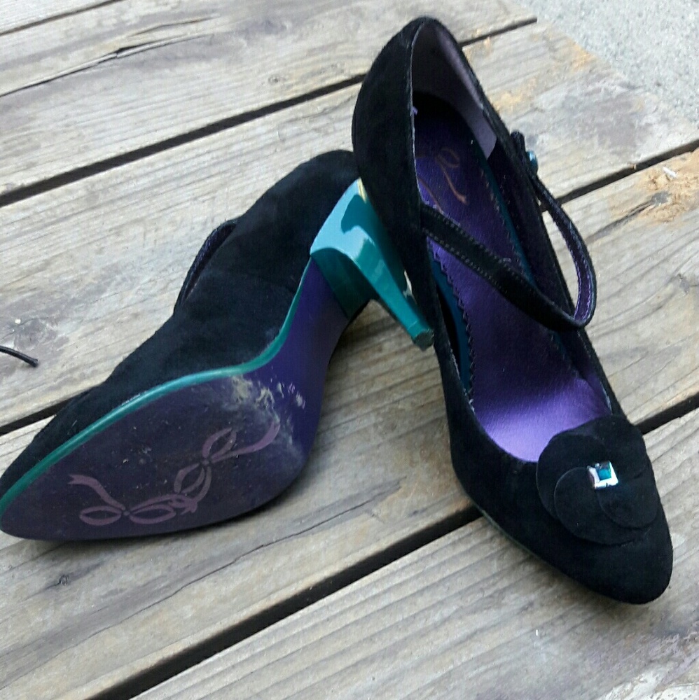 Black jeweled poetic licence heels