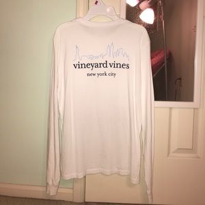 CLOSET CLOSING SOON! Vineyard Vines NYC