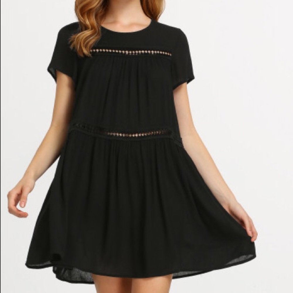 Black cut or short sleeve flowy dress