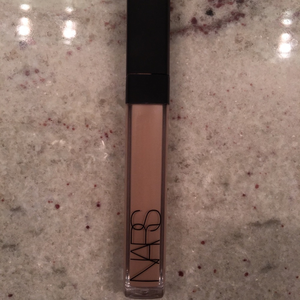 Nars creamy concealer